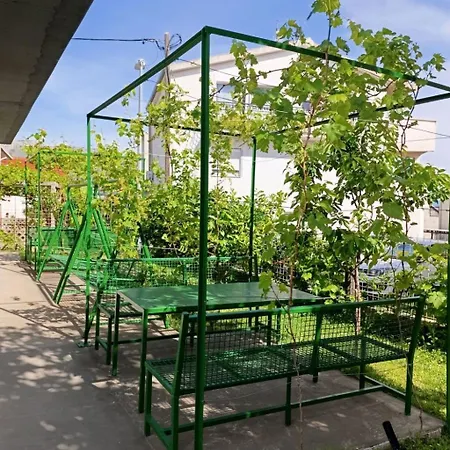 Mit Terrasse By Interhome * Split