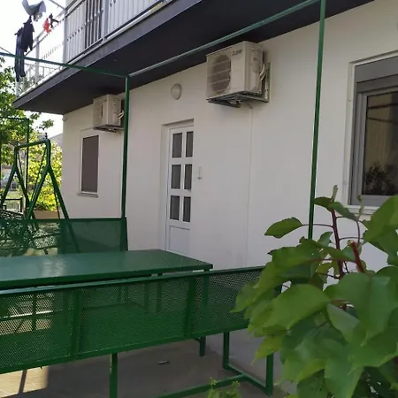 Mit Terrasse By Interhome Appartement Split